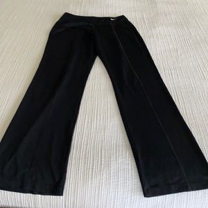 Nike black sz m bootleg athletic pants
